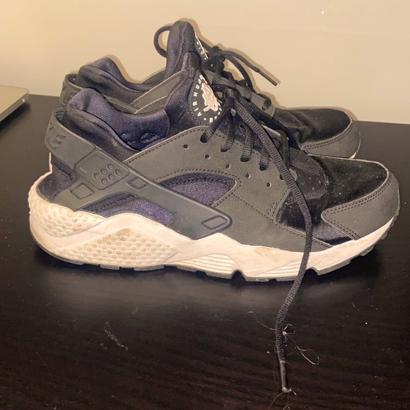 Nike Air Huarache - Picture 1 of 3